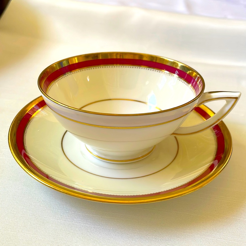Crimson Ivory footed cup & saucer set fine bone china Mintons England